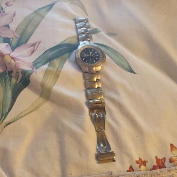 Silver Men's Watch - Picture 1 of 1